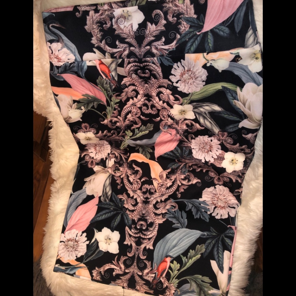 Midi skirt
